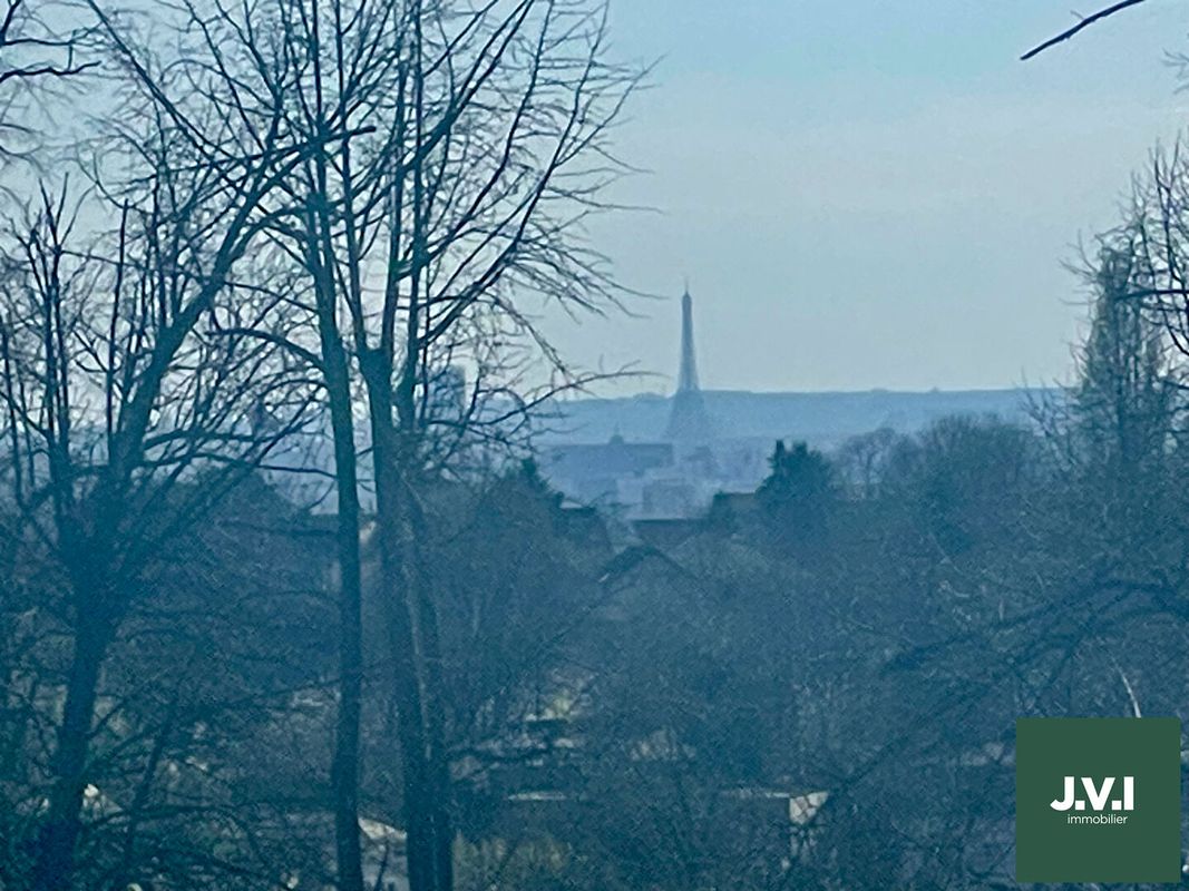 Apartamento de 2 dormitorios en Montmorency, France No. 132292