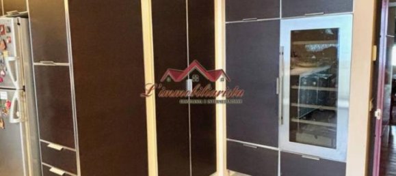 5غرفة شقة في Bari, Italy رقم 107334 9