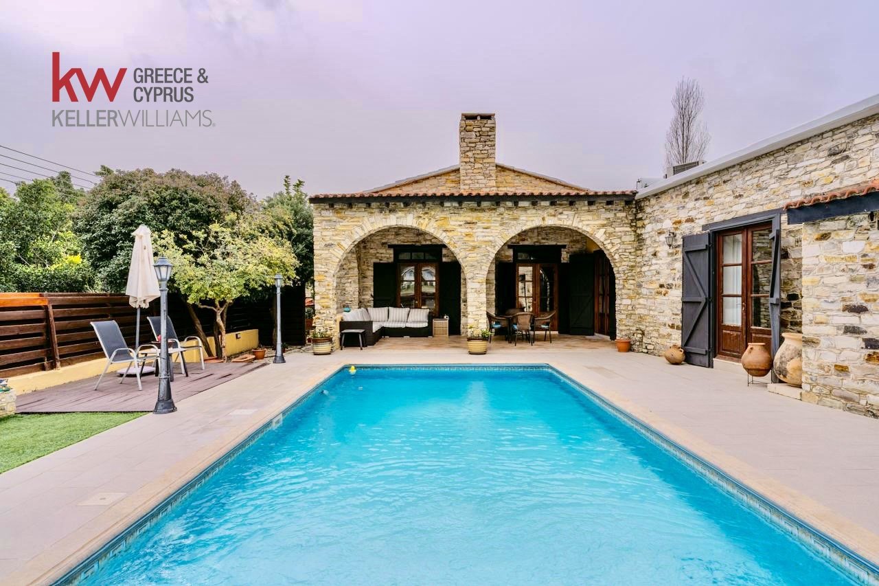 4 غرف نوم فيلا في Kato Drys, Cyprus رقم 25918