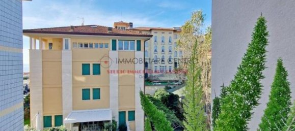 5 rooms Penthouse in Viareggio, Italy No. 30159 23
