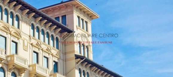 5 rooms Penthouse in Viareggio, Italy No. 30159 34