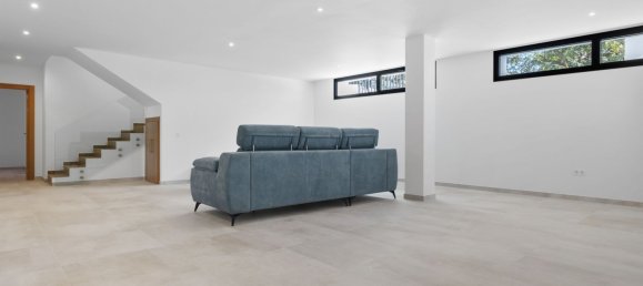 6 bedrooms Villa in Mijas, Spain No. 148734 3