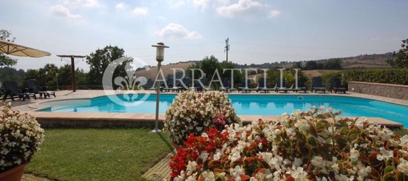 20 bedrooms House in Montefiascone, Italy No. 344120 10