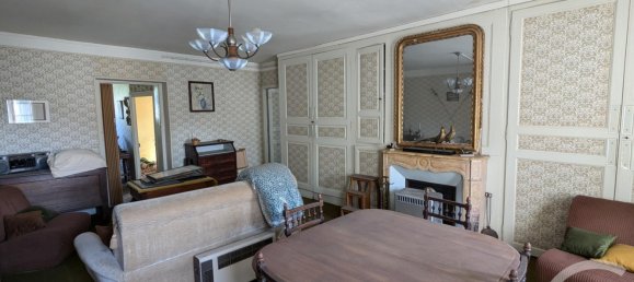 5 bedrooms House in Villers-Cotterets, France No. 238944 3