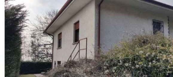 Вилла с 3 комнатами в Прозерпио, Италия № 3939 15