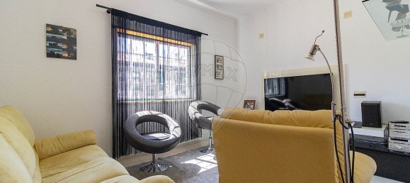 4 Schlafzimmer Haus in Rio de Mouro, Portugal, Nr. 49077 28