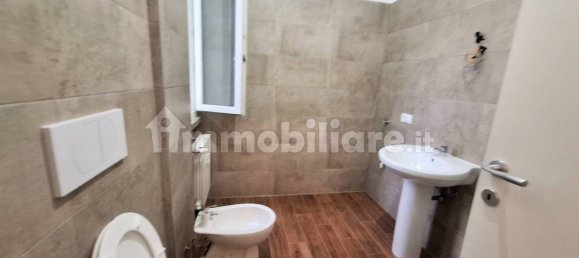 Квартира с 2 спальнями в Джеренцано, Италия № 209267 12