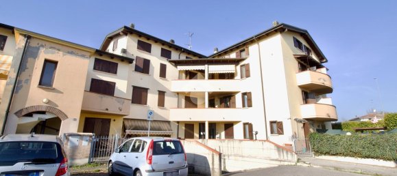 2 rooms Apartment in Reggio Emilia, Italy No. 4705 26