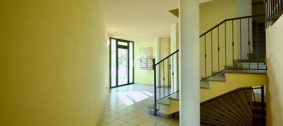 2 rooms Apartment in Reggio Emilia, Italy No. 4705 23