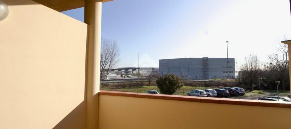 2 rooms Apartment in Reggio Emilia, Italy No. 4705 12