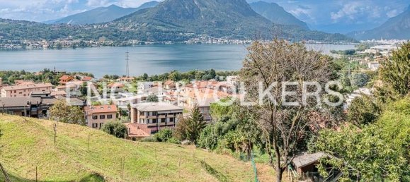 4 bedrooms Villa in Lecco, Italy No. 332115 13