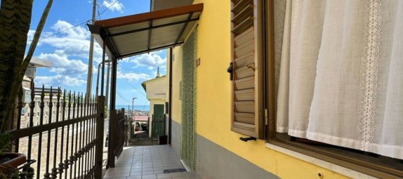 3 rooms House in Montepaone, Italy No. 286713 46