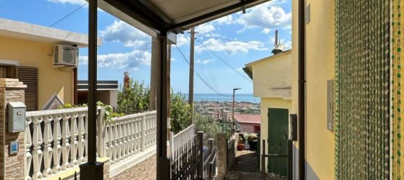 3 rooms House in Montepaone, Italy No. 286713 43