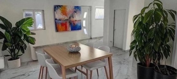 3 Schlafzimmer Stadthaus in Strasbourg, France, Nr. 242921 2