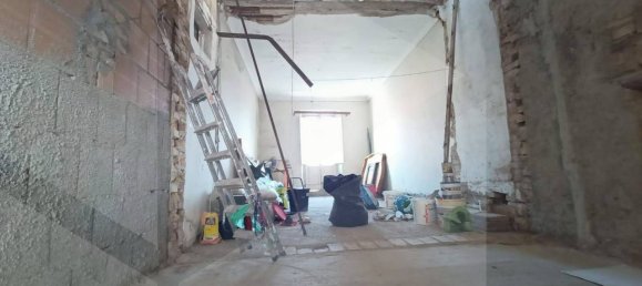 2-salle Appartement à San Salvo, Italy No. 25347 9