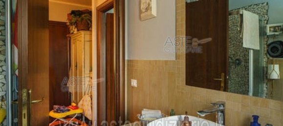 11 rooms House in Capena, Italy No. 8830 50