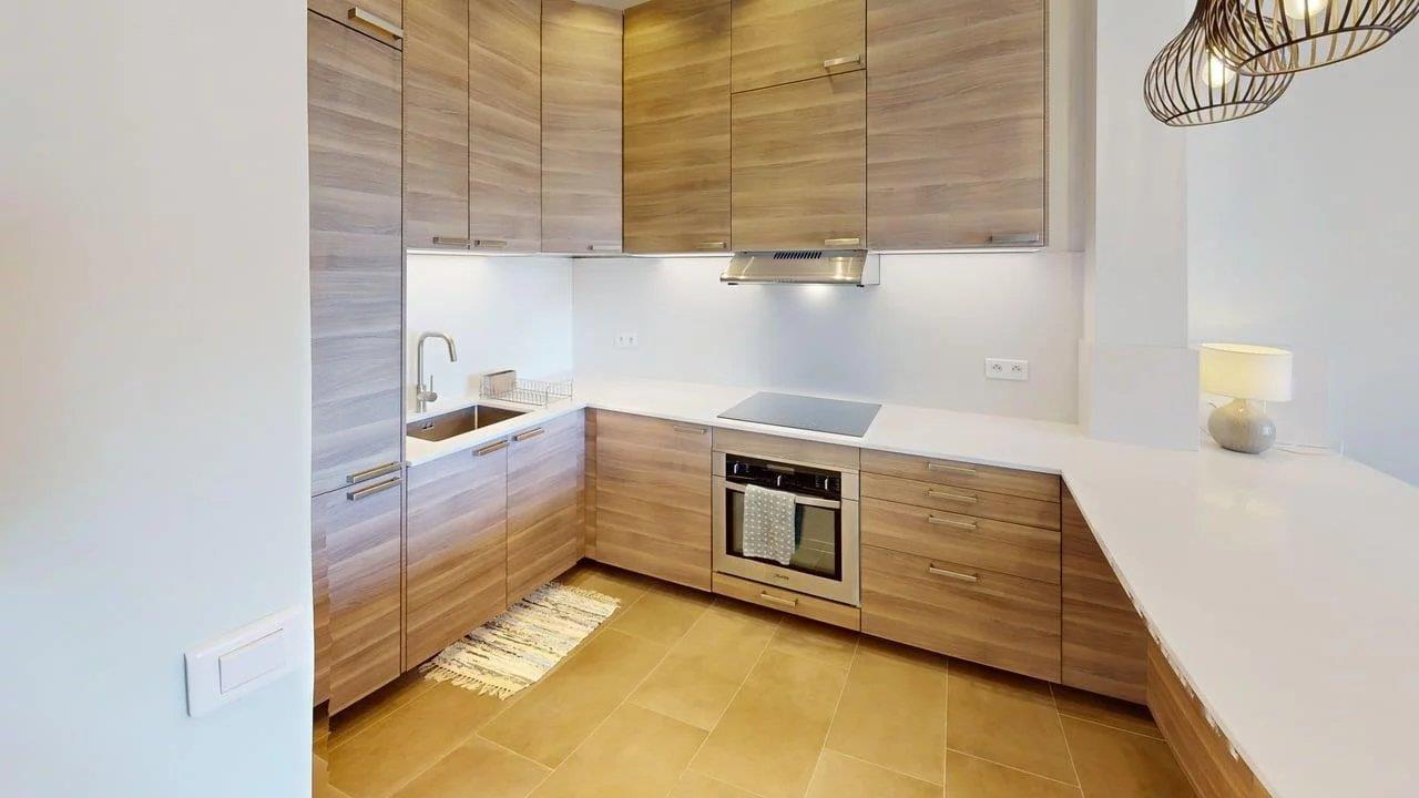 2 rooms Apartment in Nice, France No. 299786