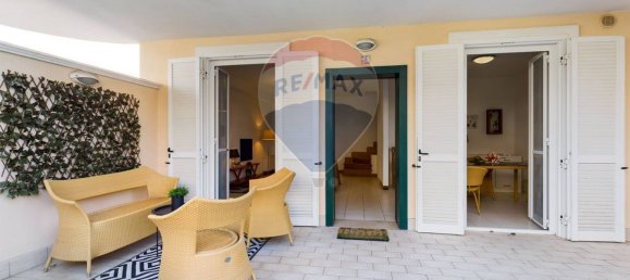 3 rooms House in Anzio, Italy No. 221339 2