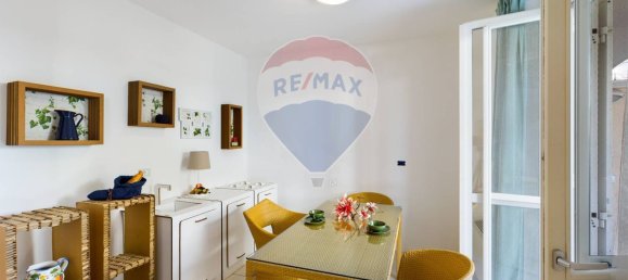 3 rooms House in Anzio, Italy No. 221339 5