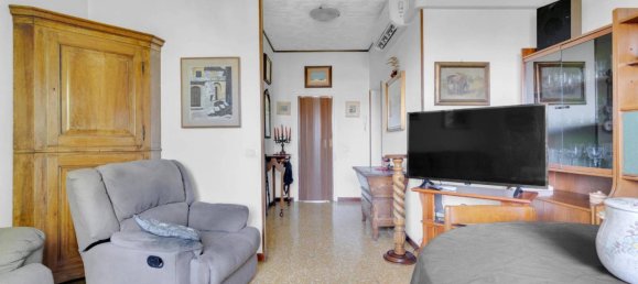2 Schlafzimmer Wohnung in Milan, Italy, Nr. 332959 3