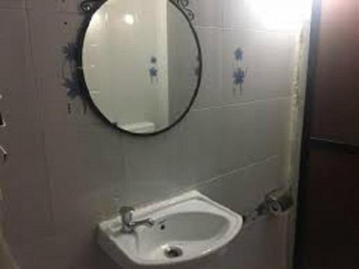 3 bedrooms House in Mumbai, India No. 19069