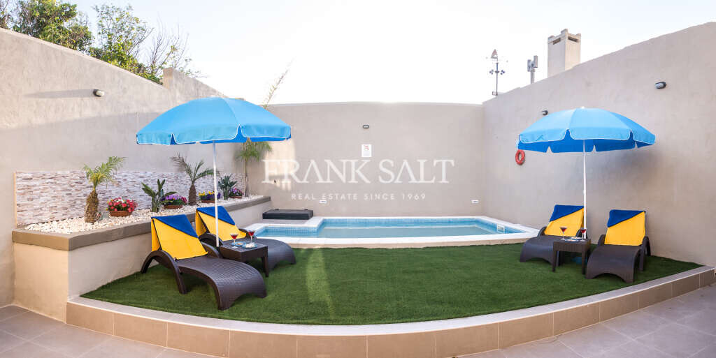 5 bedrooms Villa in Rabat, Malta No. 3745