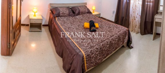 5 bedrooms Villa in Rabat, Malta No. 3745 17