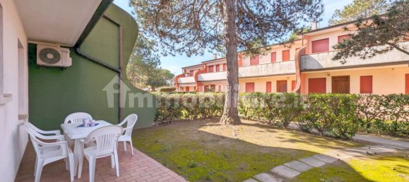 2 bedrooms Apartment in San Michele al Tagliamento, Italy No. 128009 14