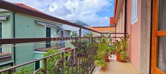 5 Schlafzimmer Wohnung in Loano, Italy, Nr. 211513 14