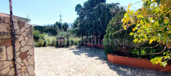 Вилла с 4 спальнями в Палермо, Италия № 215983 2