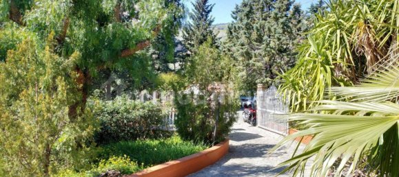 Вилла с 4 спальнями в Палермо, Италия № 215983 22