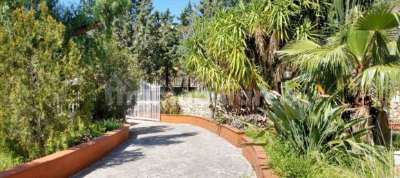 Вилла с 4 спальнями в Палермо, Италия № 215983 8