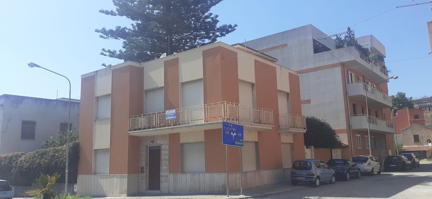 Villa de 7 divisões em Villa San Giovanni, Italy N.º 137401