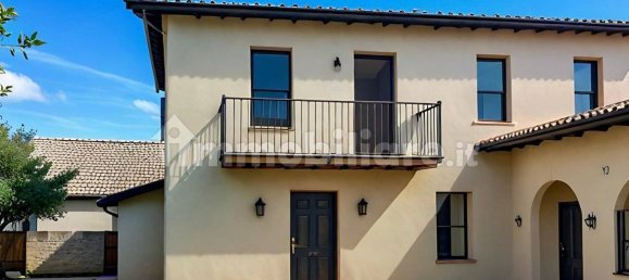 Дом с 2 спальнями в Монтебеллуна, Италия № 275169 19