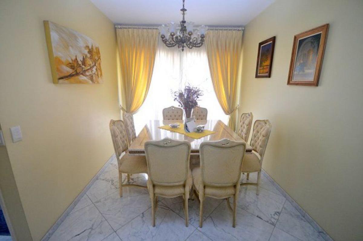 Дом с 4 спальнями в Сан-Паулу, Бразилия № 488781