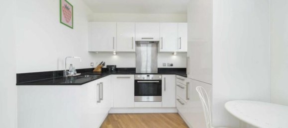 1 bedroom Apartment in Ealing, United Kingdom No. 5824 3