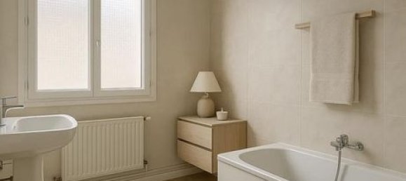 2 bedrooms Apartment in Elbeuf, France No. 311595 8