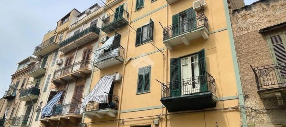 Apartamento T3 em Palermo, Italy N.º 336814 18