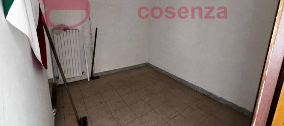 5 rooms House in Cosenza, Italy No. 157515 7