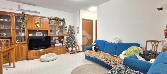 Квартира с 2 спальнями в Медичина, Италия № 129774 2