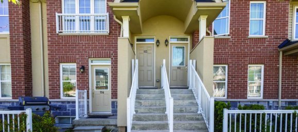 2 bedrooms House in Milton, Canada No. 736 3