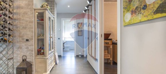 3 bedrooms Apartment in Chieti, Italy No. 379836 2