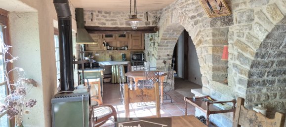 3 Schlafzimmer Haus in Aveyron, France, Nr. 353816 14