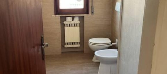 4 rooms Apartment in Vinci, Italy No. 38008 5