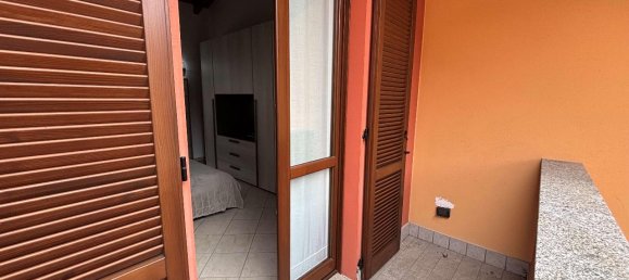 4-Zimmer Wohnung in Borgomanero, Italy, Nr. 130801 16
