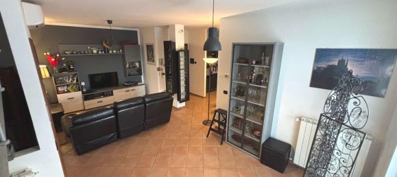 4-Zimmer Wohnung in Borgomanero, Italy, Nr. 130801 26