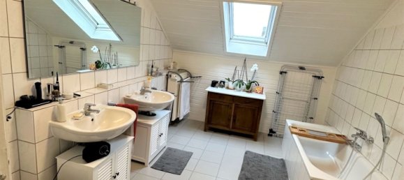 Квартира с 2 спальнями в Мёнхенгладбах, Германия № 33639 8