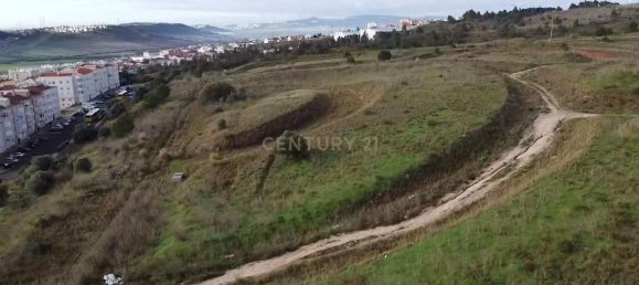 143000m² Land in Vialonga, Portugal No. 120147 4