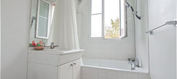 1 bedroom Apartment in La Garenne-Colombes, France No. 170839 9