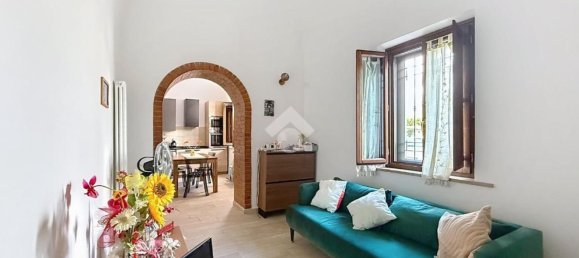 5 bedrooms Apartment in San Giuliano Terme, Italy No. 374598 2